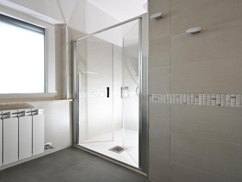 Hotel Italia image