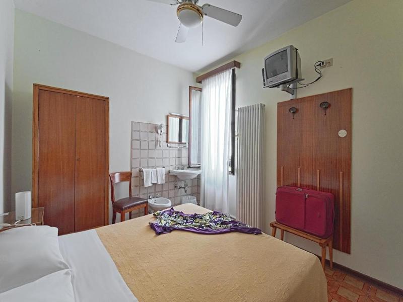Albergo Al Gobbo image