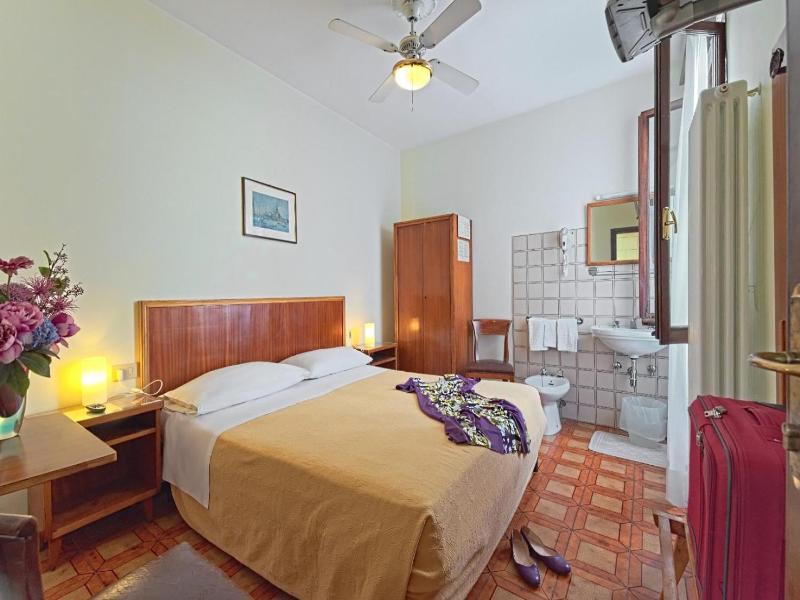 Albergo Al Gobbo image