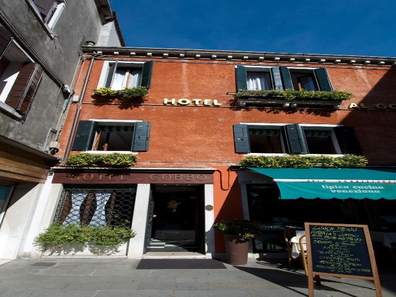 Albergo Al Gobbo image