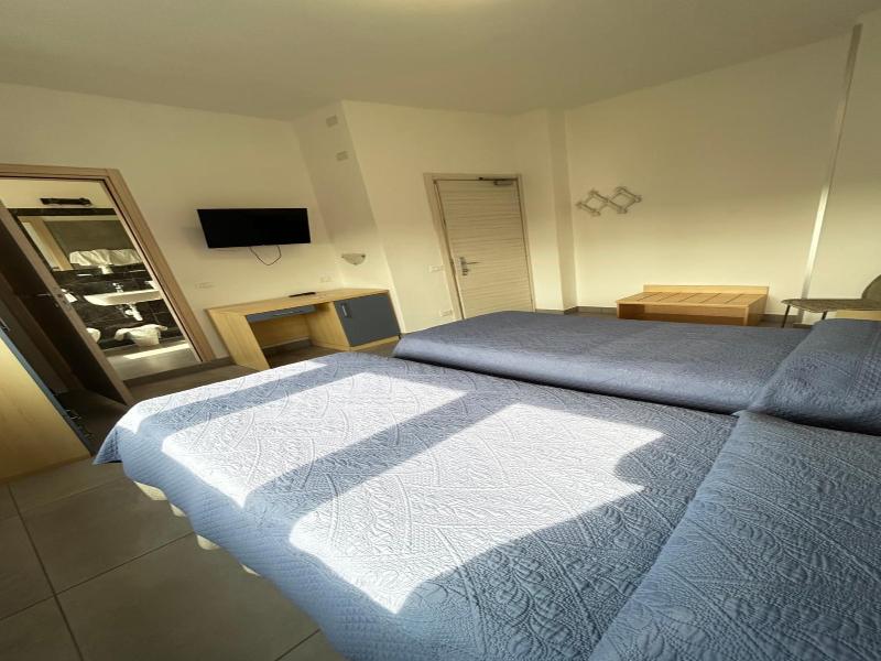 Hotel Marchina image