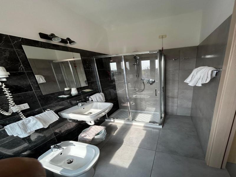 Hotel Marchina image