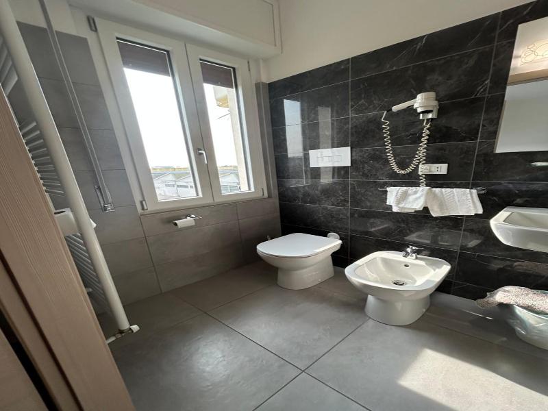 Hotel Marchina image