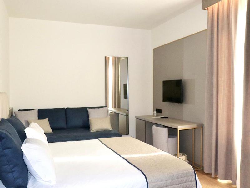 Vittoria Parc Hotel image