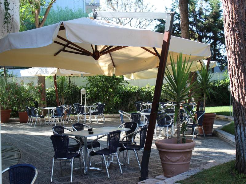 Vittoria Parc Hotel image