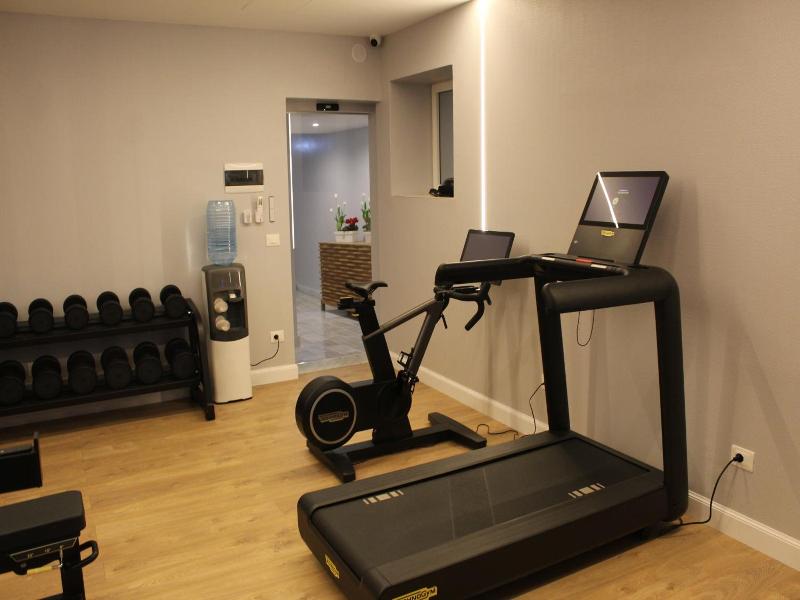 Vittoria Parc Hotel image
