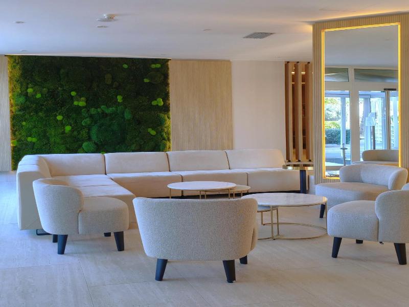 Vittoria Parc Hotel image