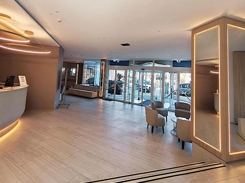 Vittoria Parc Hotel image