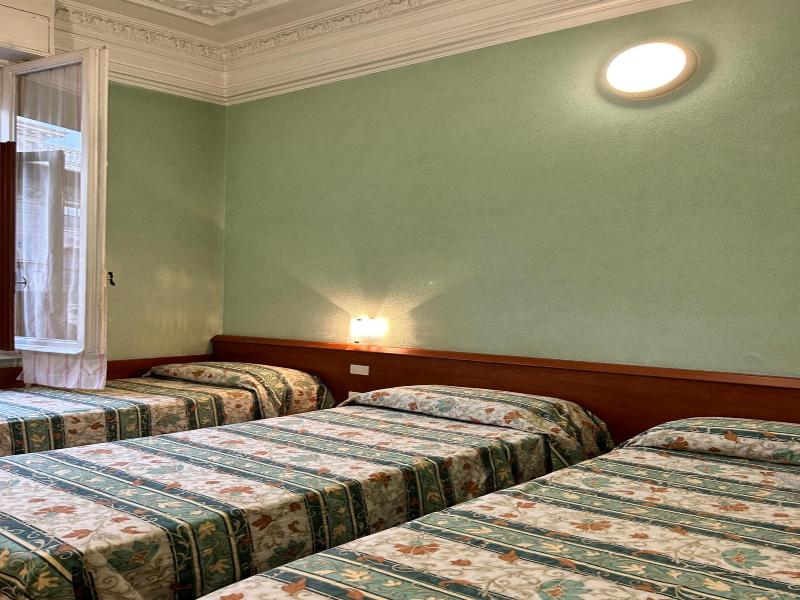 Hotel Barone image