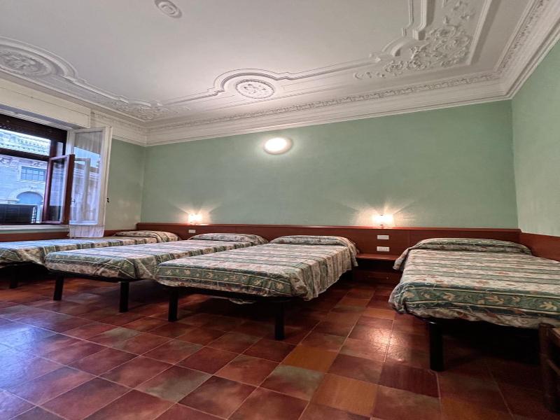 Hotel Barone image
