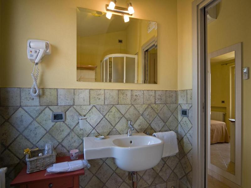 Albergo Africa image