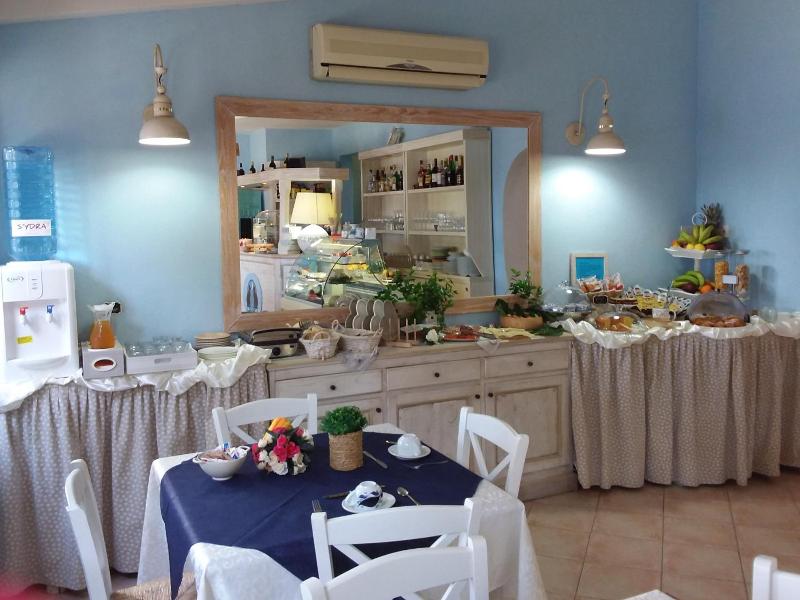 Hotel Tabby image