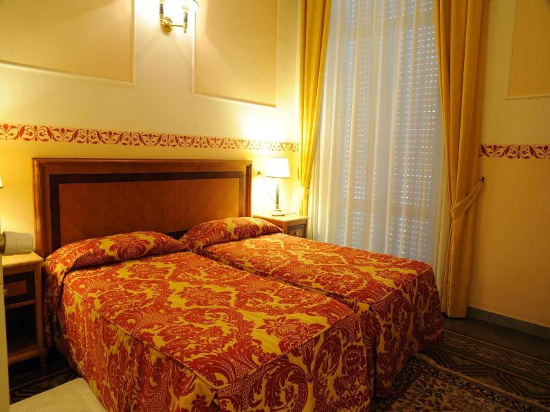 Hotel Progresso image