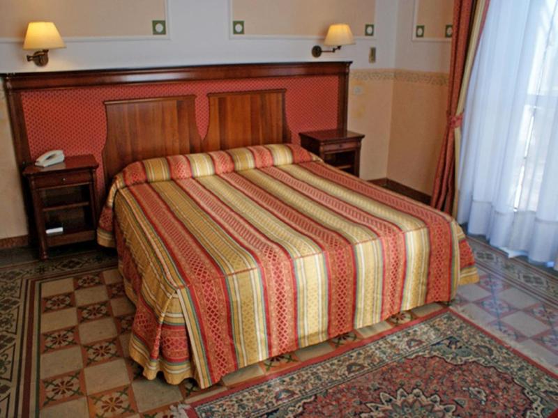 Hotel Progresso image
