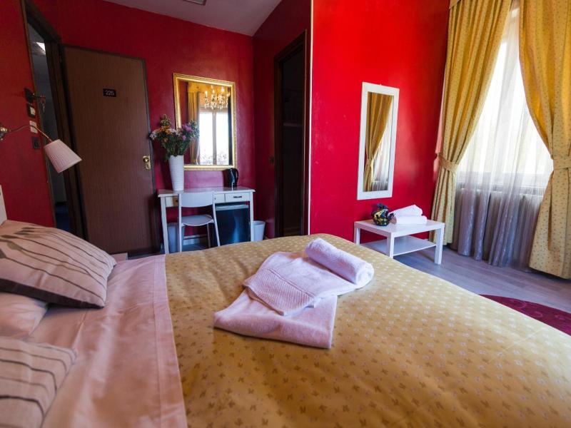 Hotel Ponte Sassi image