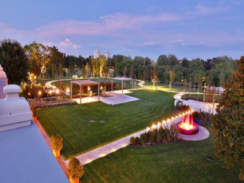 Villa Aretusi image
