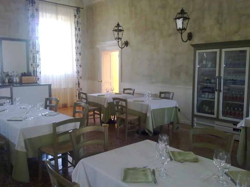 Villa Aretusi image