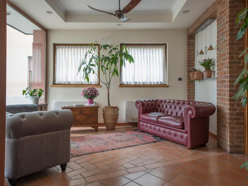 Hotel Villa Colico image