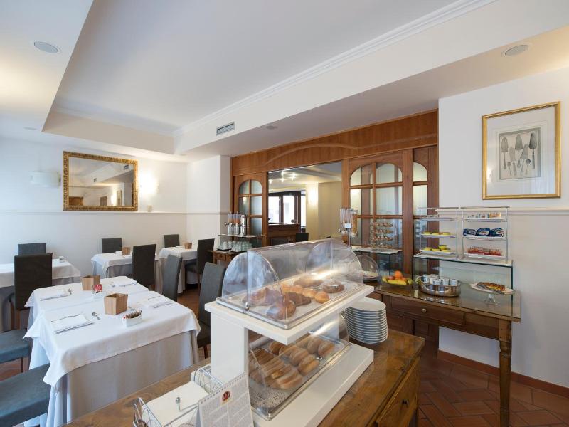Hotel Villa Colico image