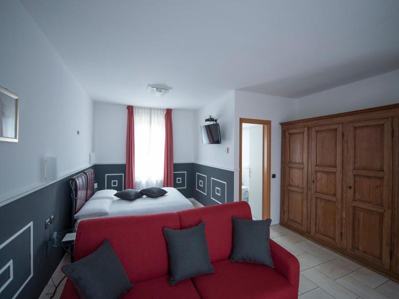 Hotel Villa Colico image