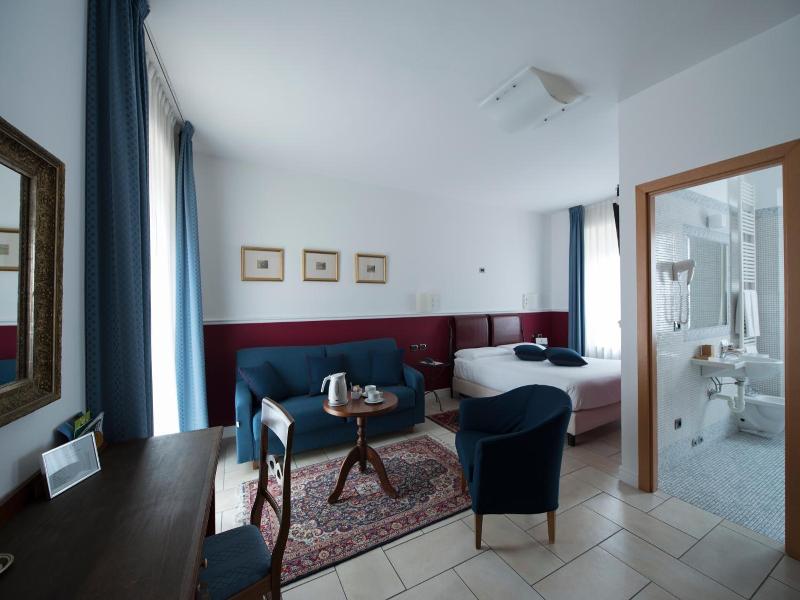 Hotel Villa Colico image