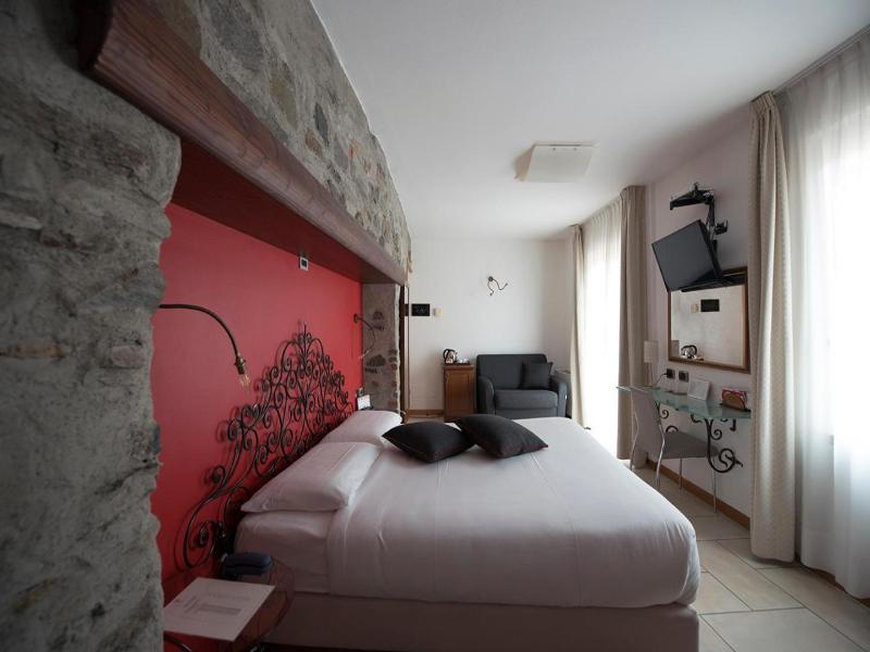 Hotel Villa Colico image