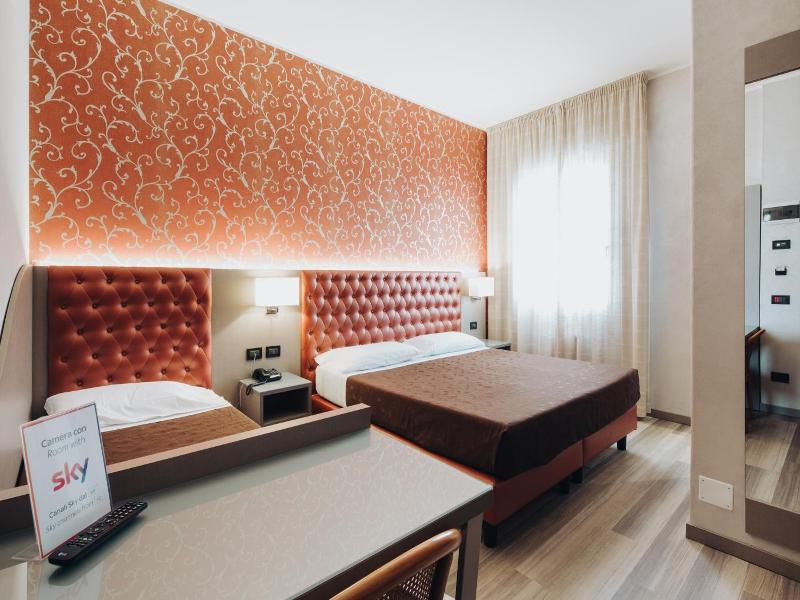 Hotel Alan image