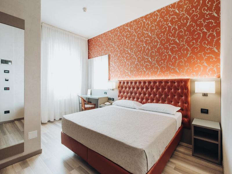 Hotel Alan image
