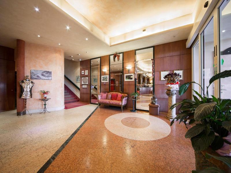 Hotel Alan image