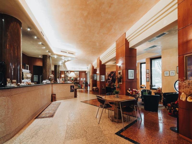 Hotel Alan image