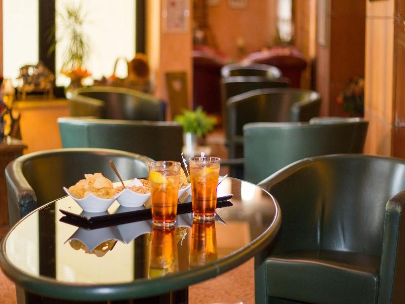 Hotel Alan image