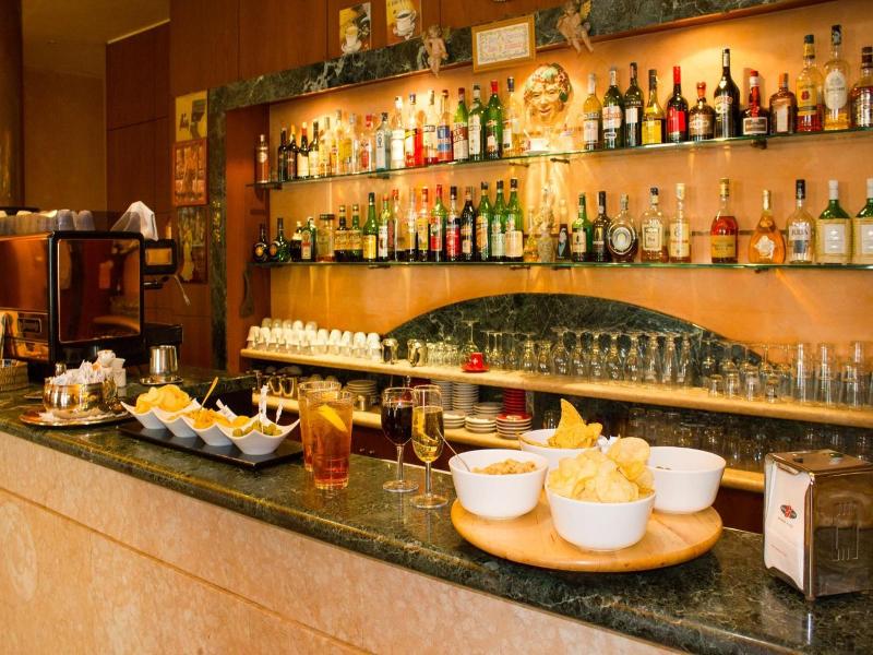 Hotel Alan image