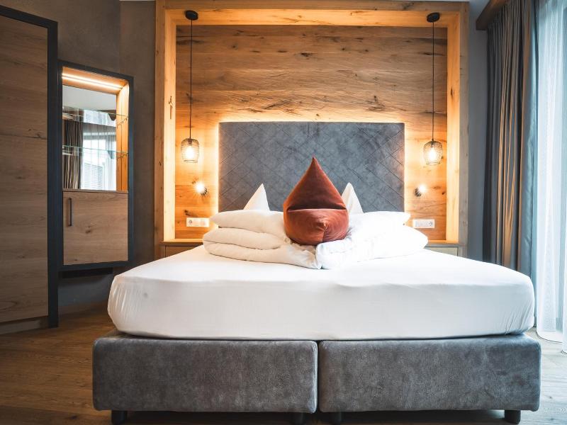 Alpin Hotel Sonnblick image