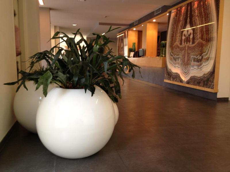 Delfina Palace Hotel image