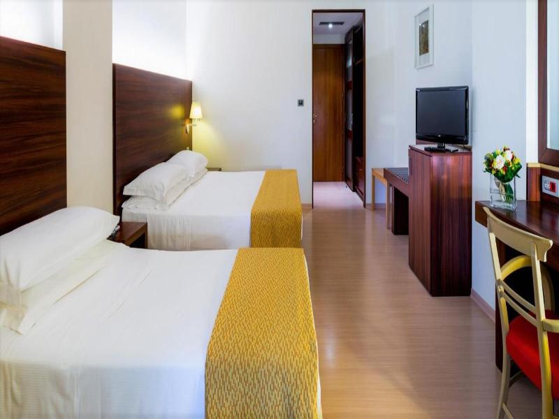 Delfina Palace Hotel image
