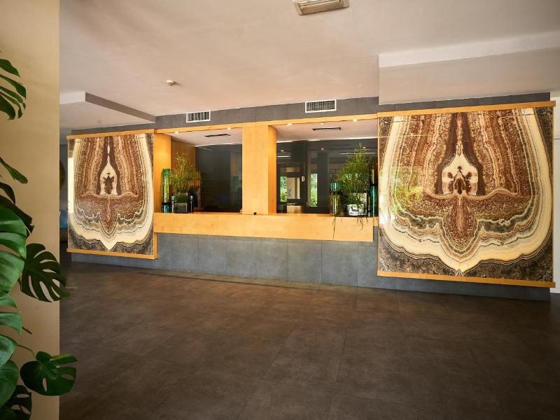 Delfina Palace Hotel image