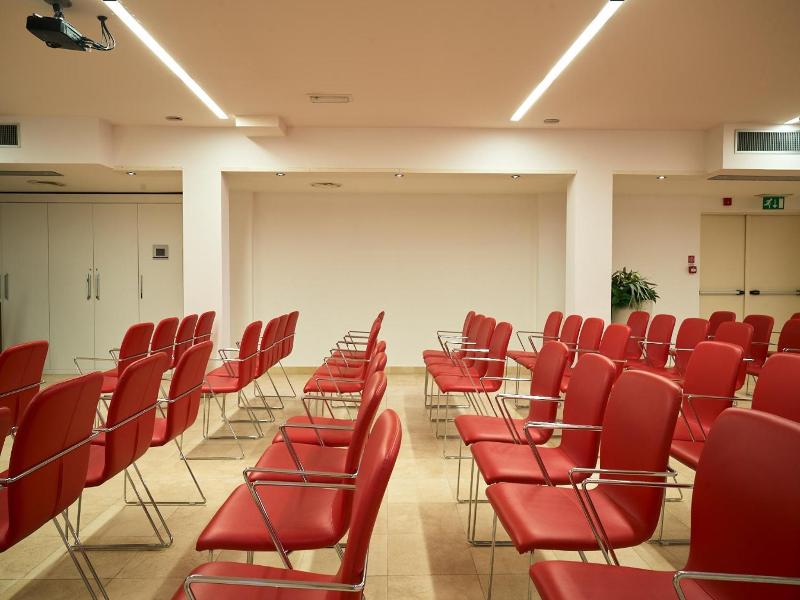 Delfina Palace Hotel image