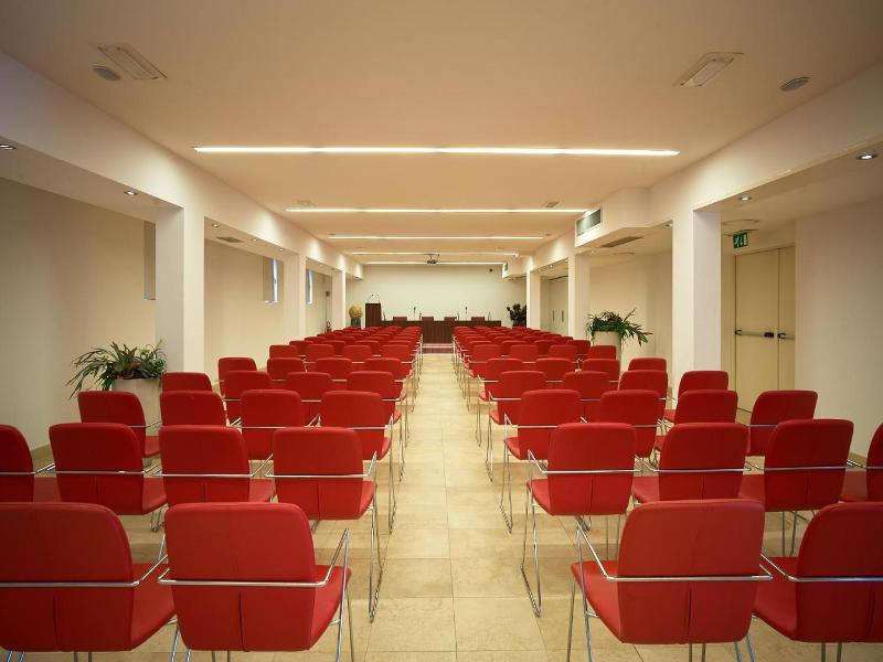 Delfina Palace Hotel image