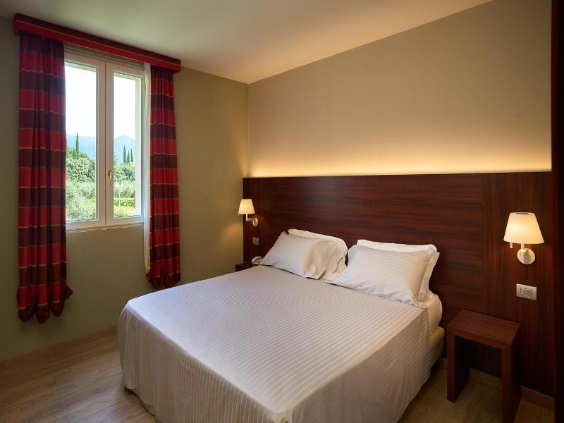 Delfina Palace Hotel image