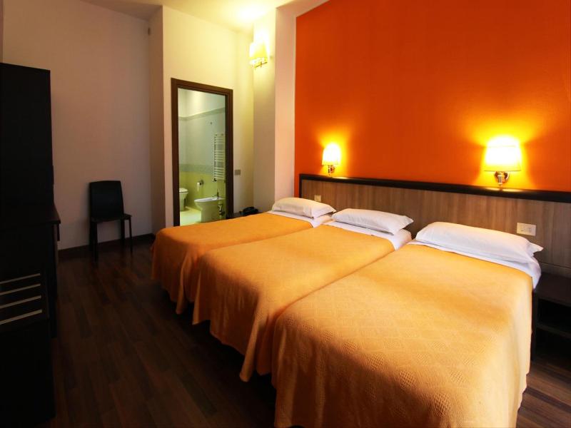 Lux Hotel Durante image