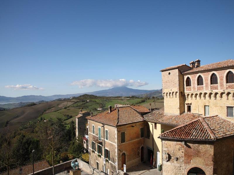 Sette Querce image