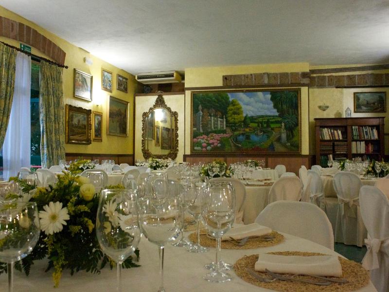 Hotel Antico Residence Roma image