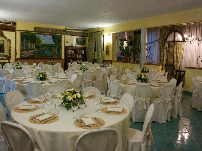 Hotel Antico Residence Roma image