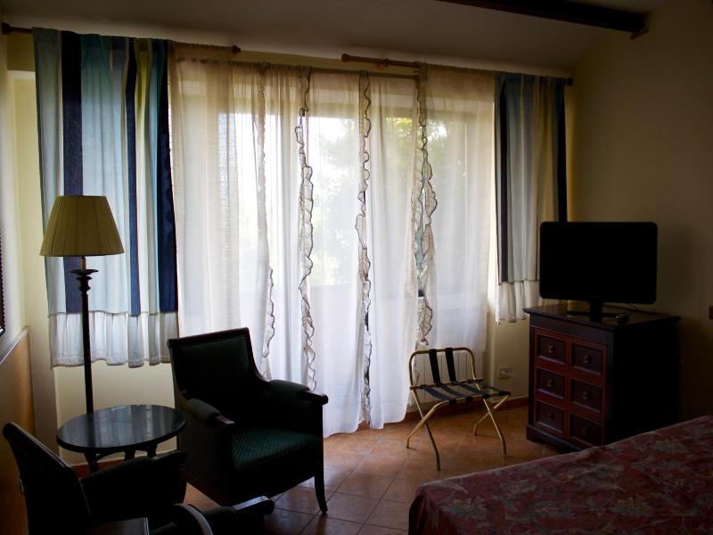 Hotel Antico Residence Roma image