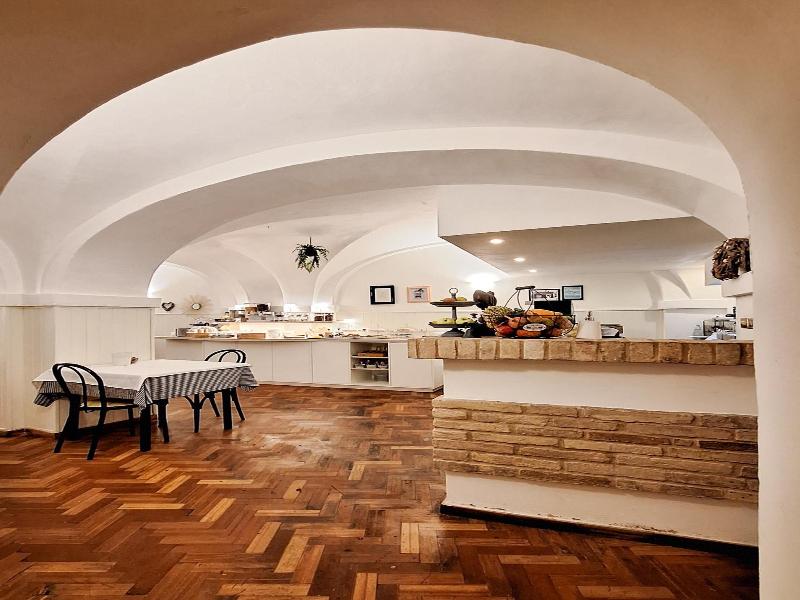 Hotel Lauri image