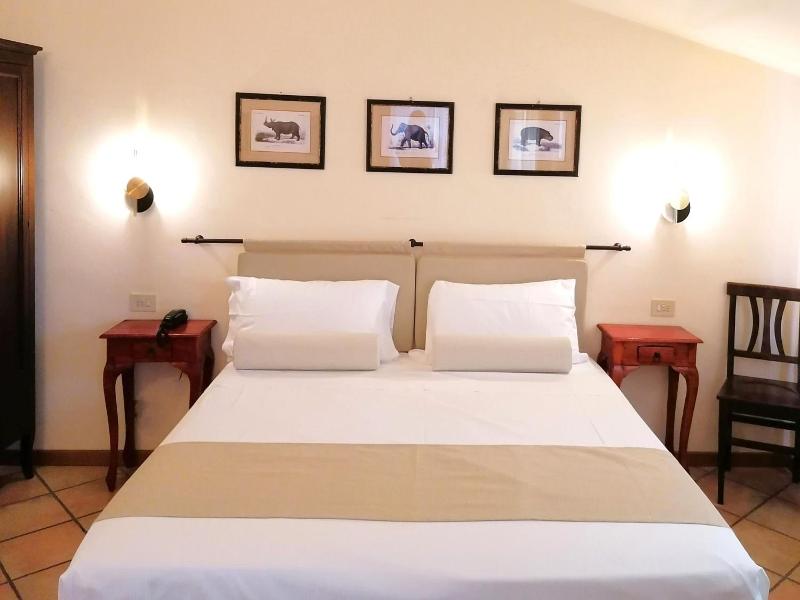 Hotel Lauri image