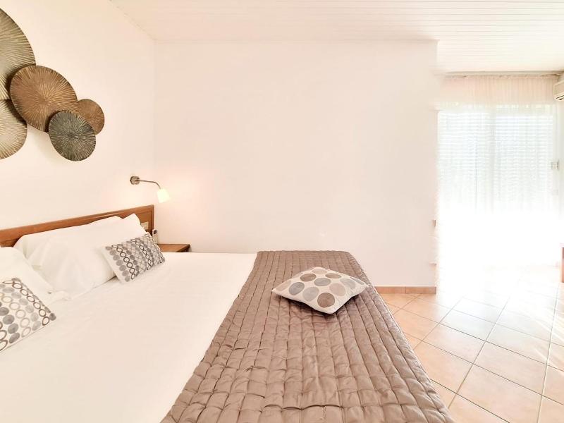 Hotel Lauri image