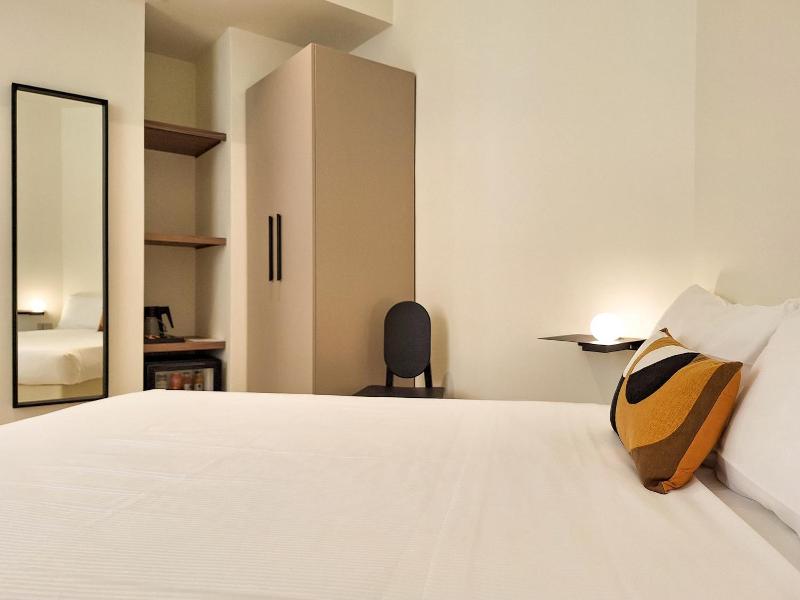 Hotel Lauri image
