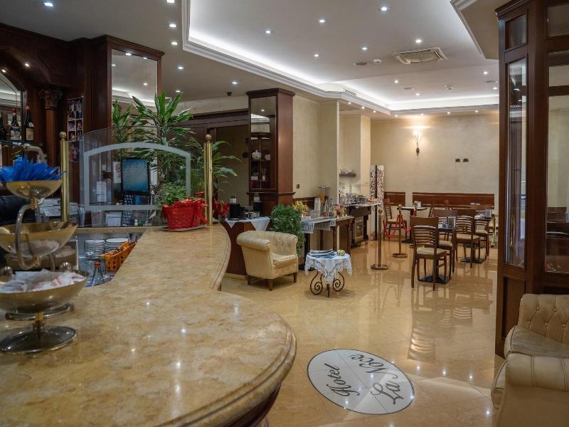 Hotel La Noce image
