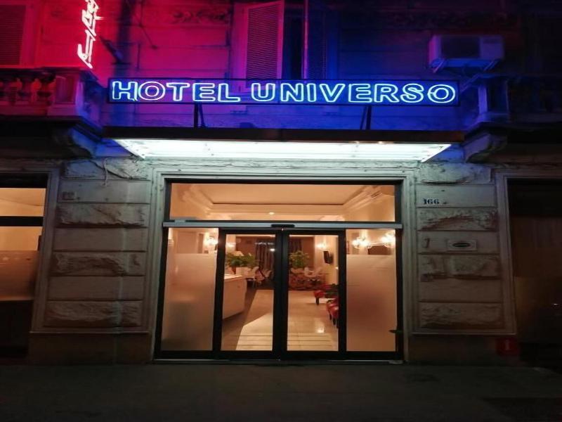 Hotel Universo image